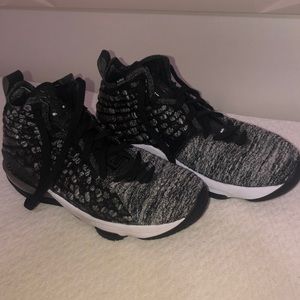 Lebron 17 basketball shoes.